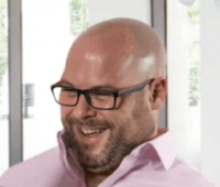 Simon Eastlake.png